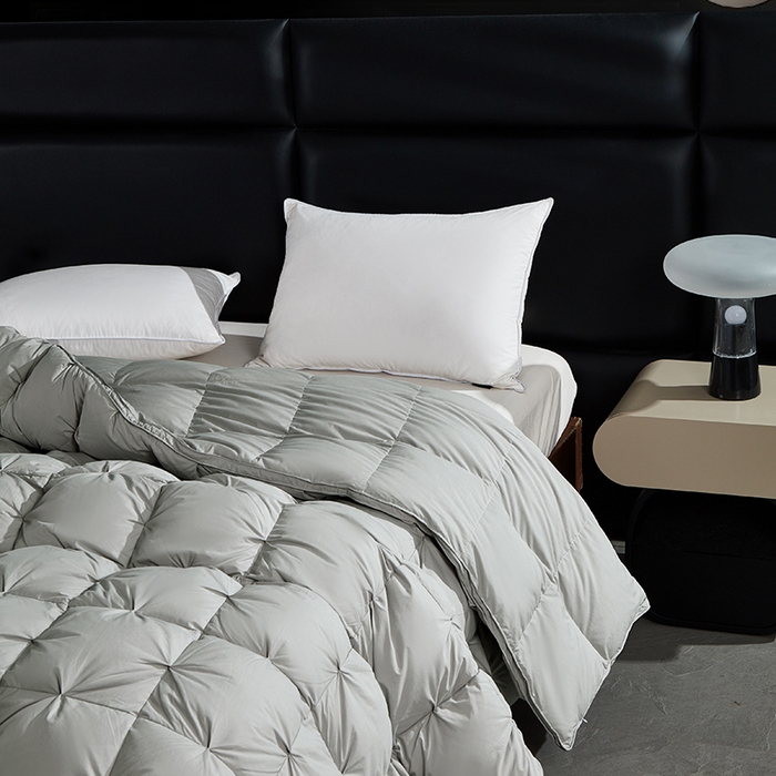 91家纺网 家纺一手货源 找家纺 顺发床垫 2025新款全棉纯棉立体扭花羽毛被加厚被子秋冬春秋被冬被直播供货 立体灰色