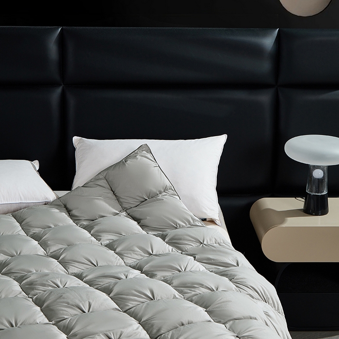 91家纺网 家纺一手货源 找家纺 顺发床垫 2025新款全棉纯棉立体扭花羽毛被加厚被子秋冬春秋被冬被直播供货 立体灰色