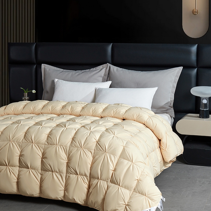 91家纺网 家纺一手货源 找家纺 顺发床垫 2025新款全棉纯棉立体扭花羽毛被加厚被子秋冬春秋被冬被直播供货 立体金色