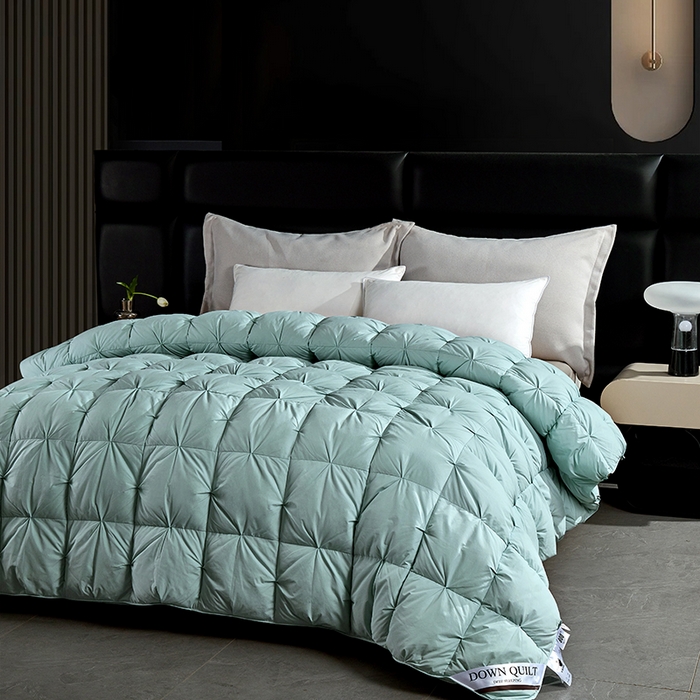 91家纺网 家纺一手货源 找家纺 顺发床垫 2025新款全棉纯棉立体扭花羽毛被加厚被子秋冬春秋被冬被直播供货 立体蓝色