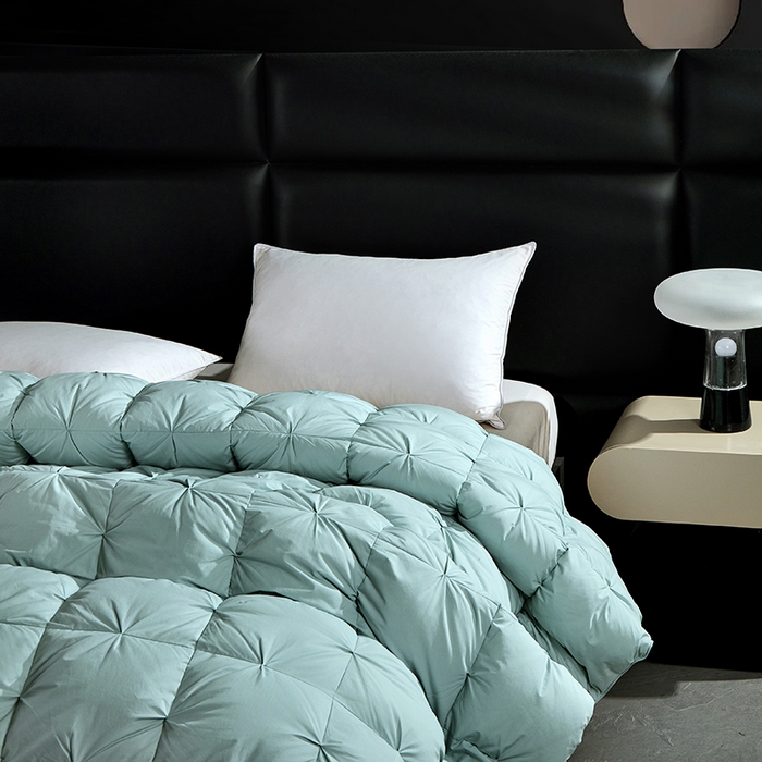 91家纺网 家纺一手货源 找家纺 顺发床垫 2025新款全棉纯棉立体扭花羽毛被加厚被子秋冬春秋被冬被直播供货 立体蓝色