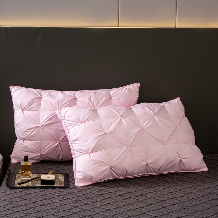 91家纺网 家纺一手货源 找家纺 顺发床垫 2025新款全棉纯棉立体扭花枕头枕芯 粉色