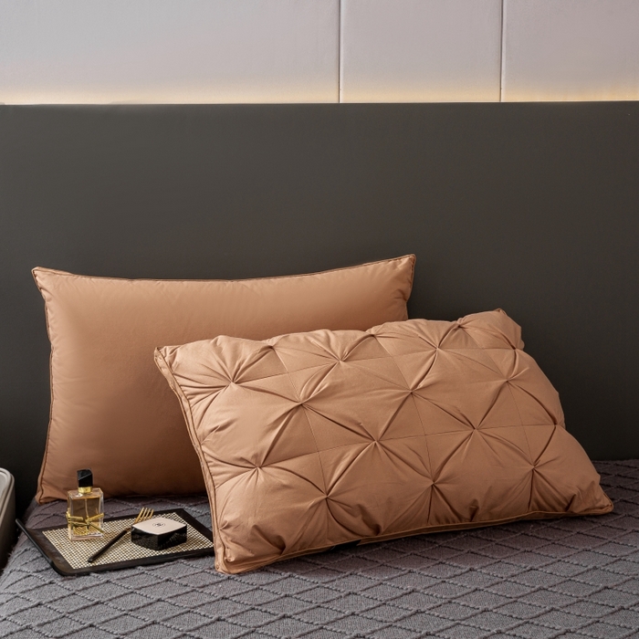 91家纺网 家纺一手货源 找家纺 顺发床垫 2025新款全棉纯棉立体扭花枕头枕芯 咖色