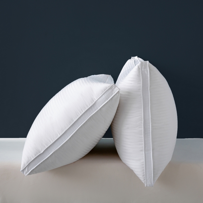 91家纺网 家纺一手货源 找家纺 顺发床垫 2025秋冬热款纯色蓬松舒适羽毛枕中高端优质羽毛枕 白色