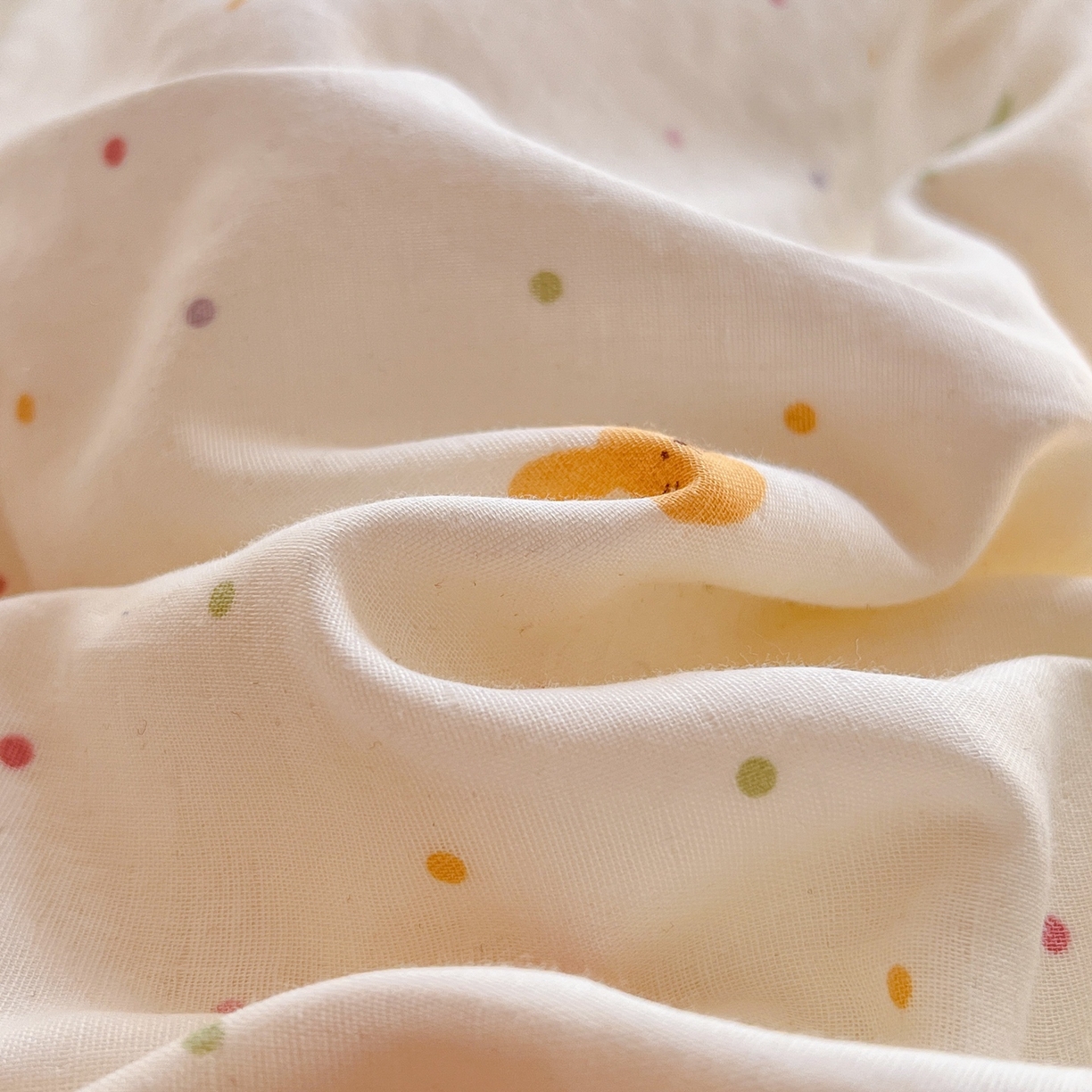 91家纺网 家纺一手货源 找家纺 金丝鸟家纺 2025新款全棉双层纱加牛奶绒四件套 彩色小兔子