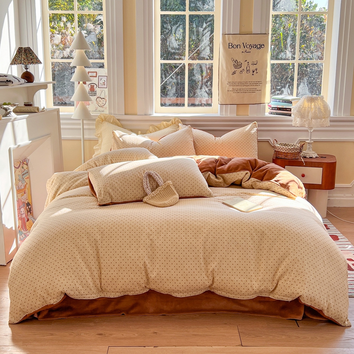 91家纺网 家纺一手货源 找家纺 金丝鸟家纺 2025新款全棉双层纱加牛奶绒四件套 点点礼物 咖