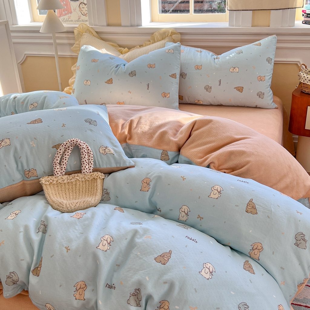 91家纺网 家纺一手货源 找家纺 金丝鸟家纺 2025新款全棉双层纱加牛奶绒四件套 灰灰兔