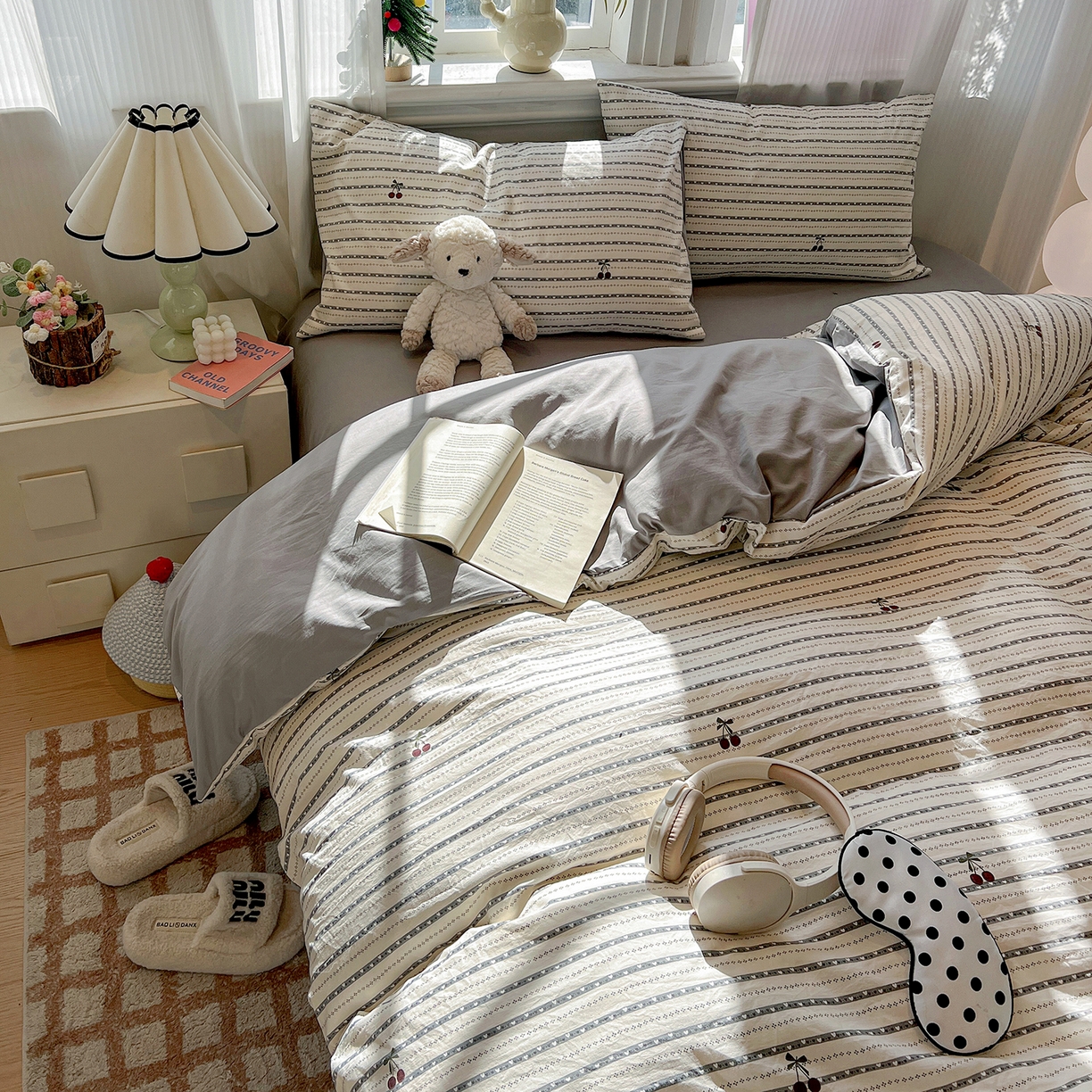 91家纺网 家纺一手货源 找家纺 富米莱（原臻工厂） 2025新款A类古法水洗仿棉云感纱四件套 灰樱桃