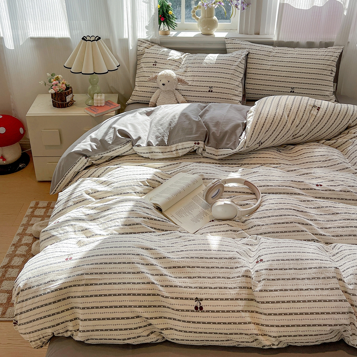 91家纺网 家纺一手货源 找家纺 富米莱（原臻工厂） 2025新款A类古法水洗仿棉云感纱四件套 灰樱桃