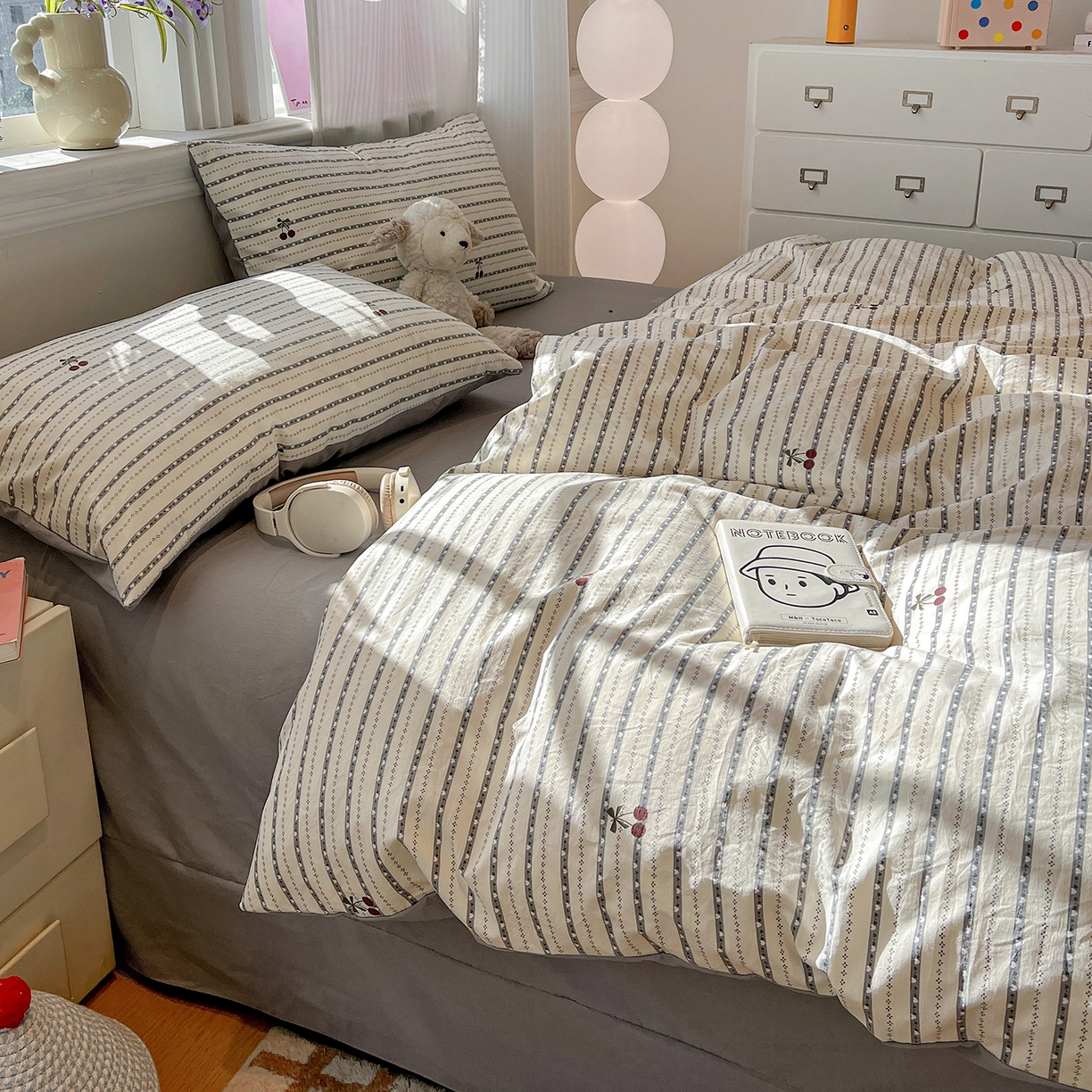 91家纺网 家纺一手货源 找家纺 富米莱（原臻工厂） 2025新款A类古法水洗仿棉云感纱四件套 灰樱桃