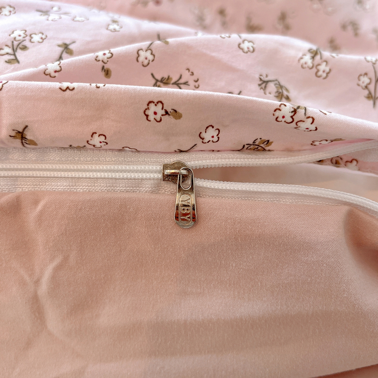 91家纺网 家纺一手货源 找家纺 富米莱（原臻工厂） 2025新款A类古法水洗仿棉云感纱四件套 浅梦