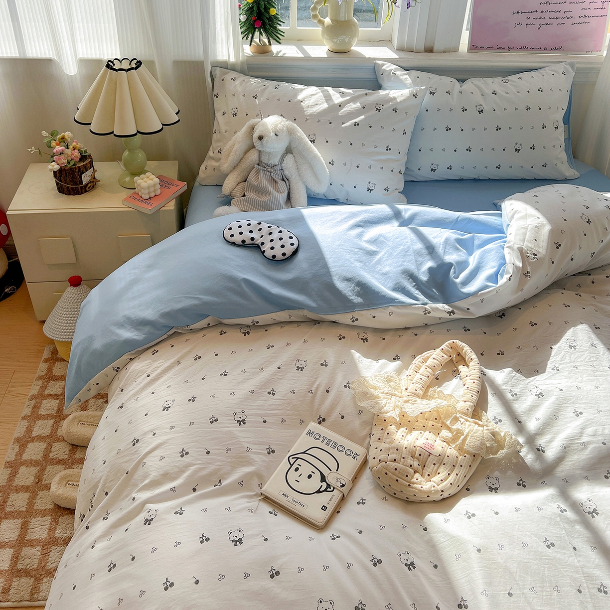 91家纺网 家纺一手货源 找家纺 富米莱（原臻工厂） 2025新款A类古法水洗仿棉云感纱四件套 樱桃熊