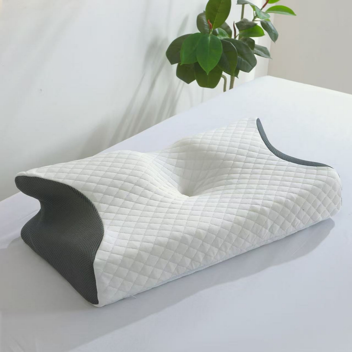 91家纺网 家纺一手货源 找家纺 （总）靓星家纺 2023新款 希尔顿防乳胶枕头 记忆枕可定做克重