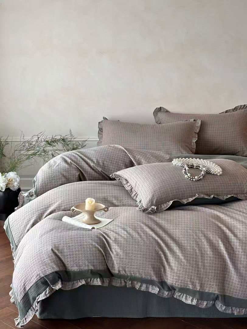 91家纺网 家纺一手货源 找家纺 遇见家居生活馆 2025新款亚麻双层纱印花四件套-往事 往事-深灰色