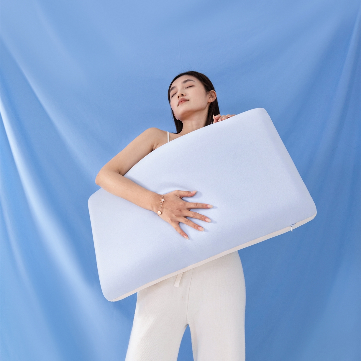 91家纺网 家纺一手货源 找家纺 （总）金牛枕芯 2026新款厂家直供零压力记忆枕深睡眠慢回弹记忆枕枕头枕芯