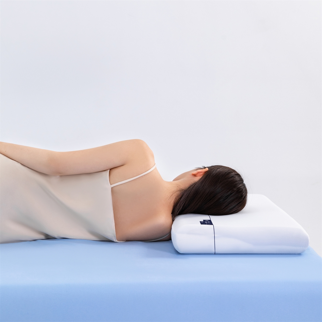 91家纺网 家纺一手货源 找家纺 金牛枕芯 2026新款厂家直供零压力记忆枕深睡眠慢回弹记忆枕枕头枕芯 40D三芯深睡枕