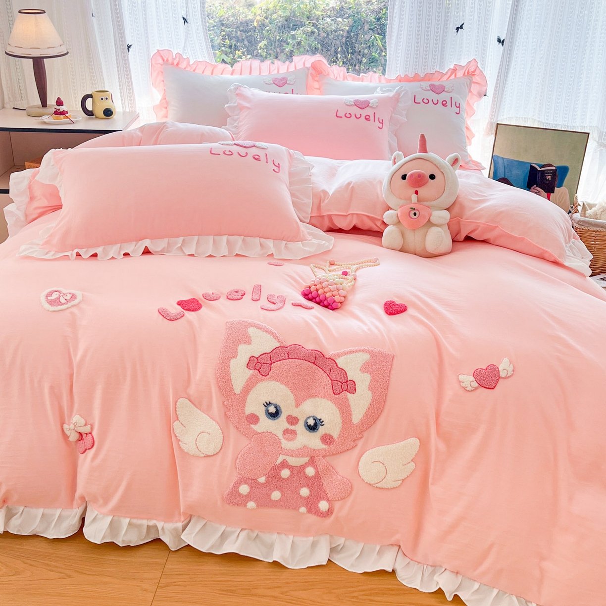 91家纺网 家纺一手货源 找家纺 （总）泉欣家纺 2026新品网红卡通公主风毛巾绣花水洗棉四件套（专版花型）风铃团团