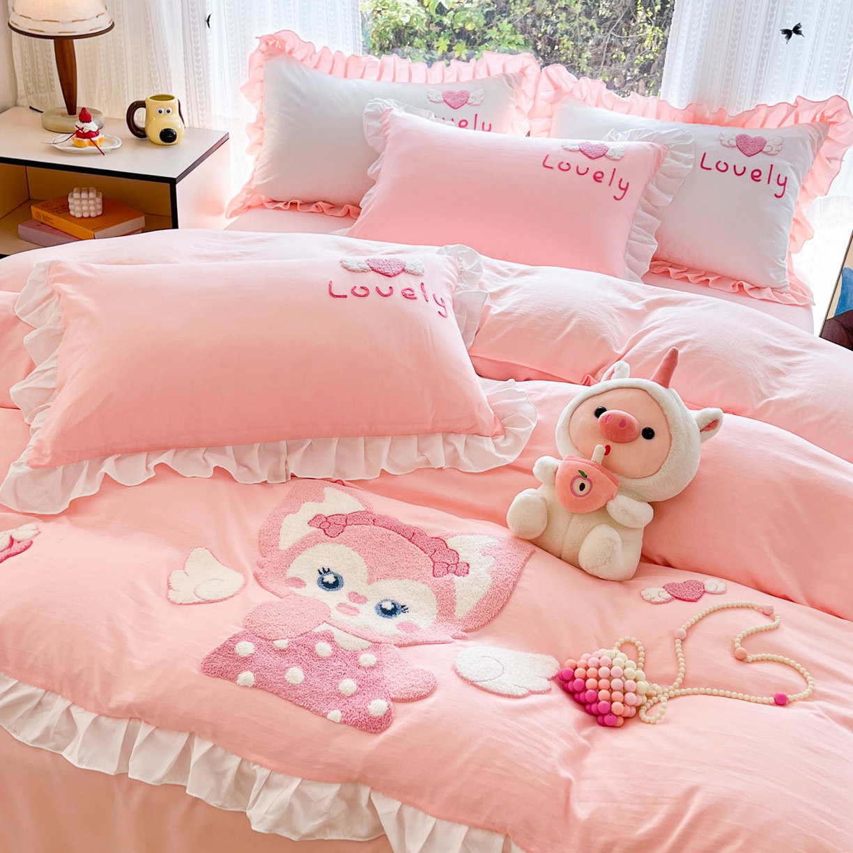 91家纺网 家纺一手货源 找家纺 （总）泉欣家纺 2026新品网红卡通公主风毛巾绣花水洗棉四件套（专版花型）风铃团团