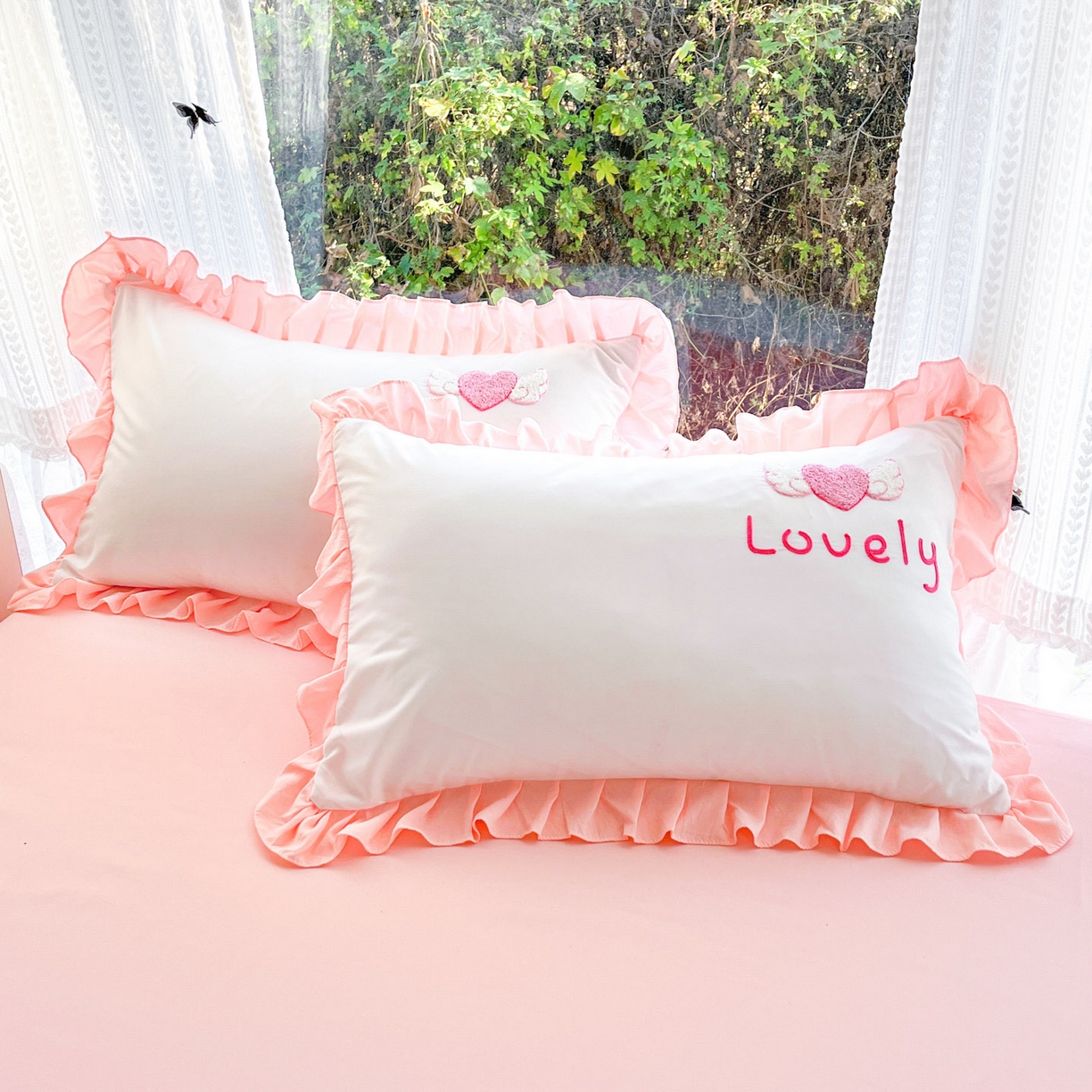 91家纺网 家纺一手货源 找家纺 泉欣家纺 2026新品网红卡通公主风毛巾绣花水洗棉四件套（专版花型）风铃团团 风铃团团  粉白