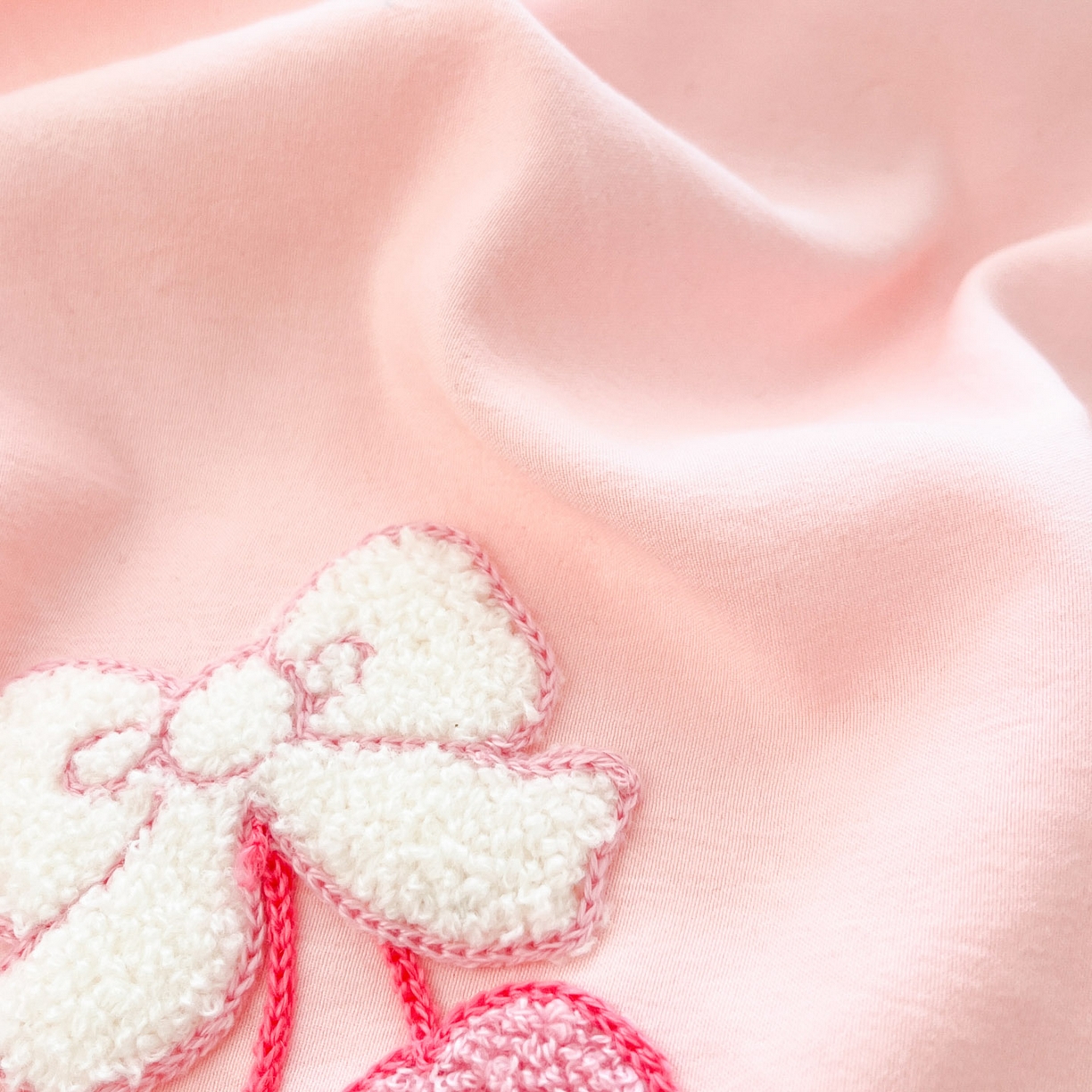 91家纺网 家纺一手货源 找家纺 泉欣家纺 2026新品网红卡通公主风毛巾绣花水洗棉四件套（专版花型）风铃团团 风铃团团  粉紫