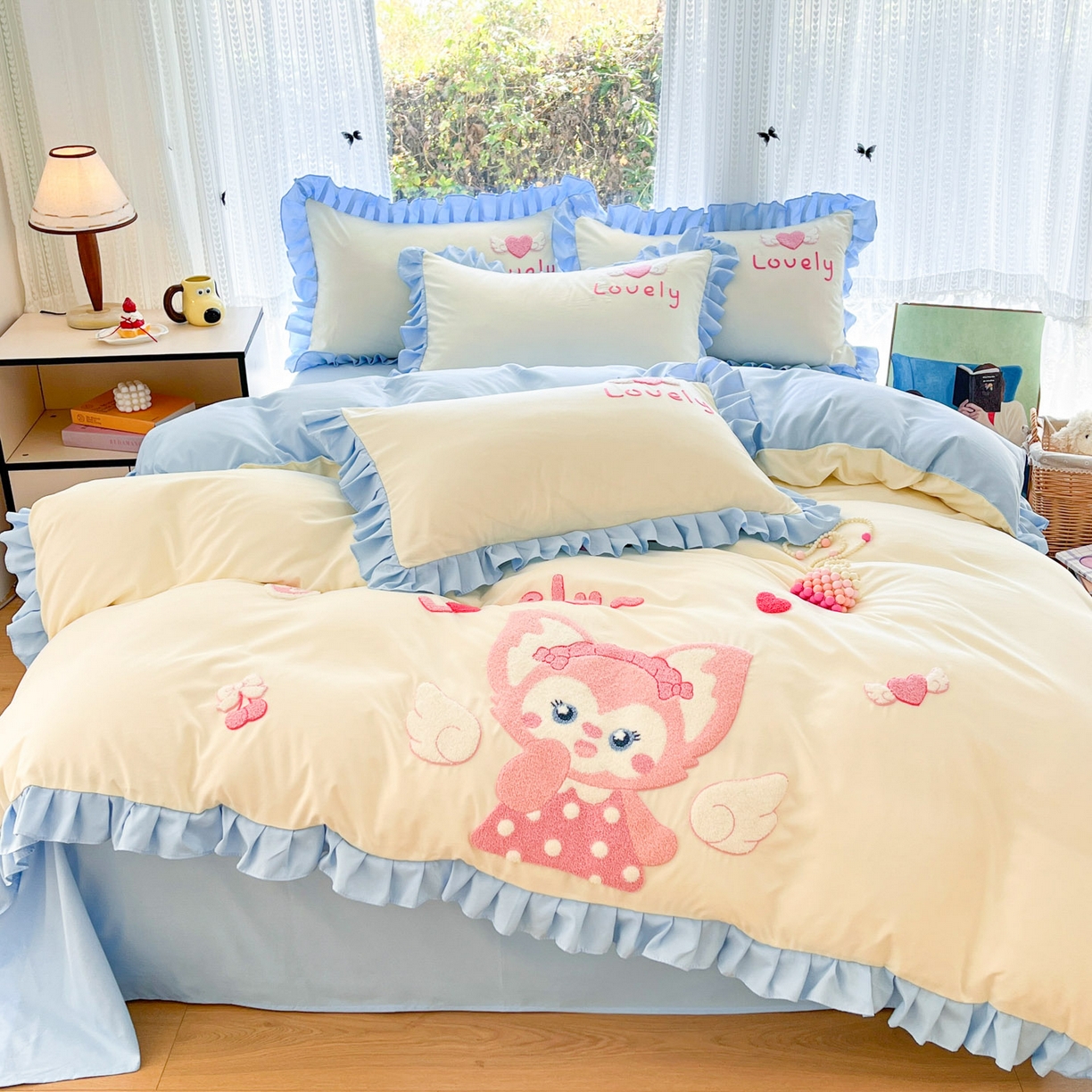 91家纺网 家纺一手货源 找家纺 泉欣家纺 2026新品网红卡通公主风毛巾绣花水洗棉四件套（专版花型）风铃团团 风铃团团  奶黄粉