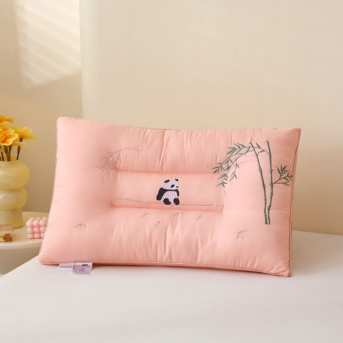 91家纺网 家纺一手货源 找家纺 佳尚枕芯 2025新款立体亲肤枕芯熊猫定型枕芯枕头 护颈枕粉