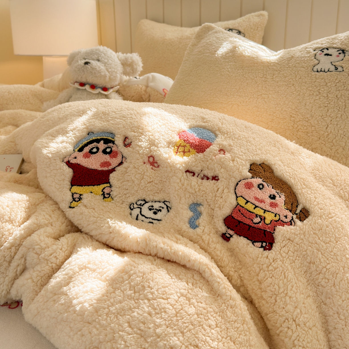 91家纺网 家纺一手货源 找家纺 （总）乐童家纺 2025新款高克重羊羔毛毛巾绣四件套-圣诞小狗