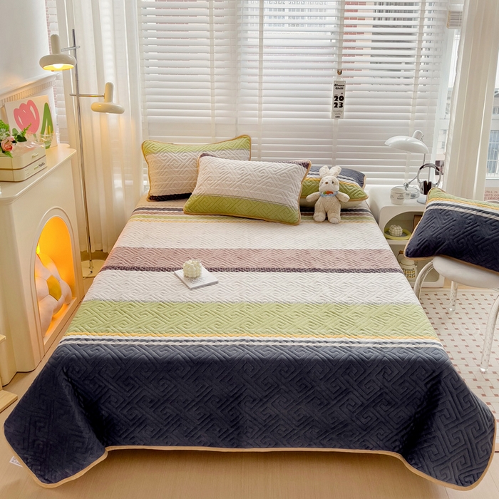 91家纺网 家纺一手货源 找家纺 羽爱 2025新款棉加绒床盖套件 莫兰迪