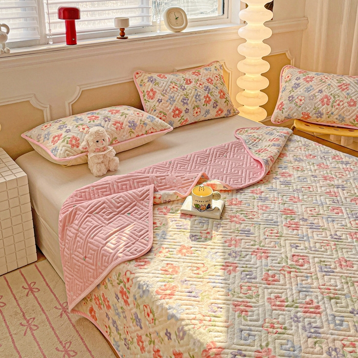 91家纺网 家纺一手货源 找家纺 羽爱 2025新款棉加绒床盖套件 春意花影