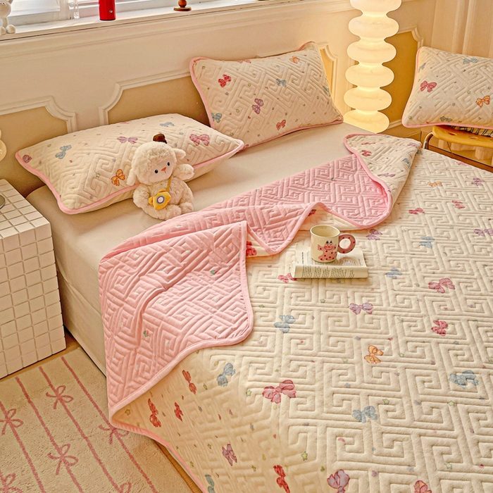 91家纺网 家纺一手货源 找家纺 羽爱 2025新款棉加绒床盖套件 蝴蝶星空