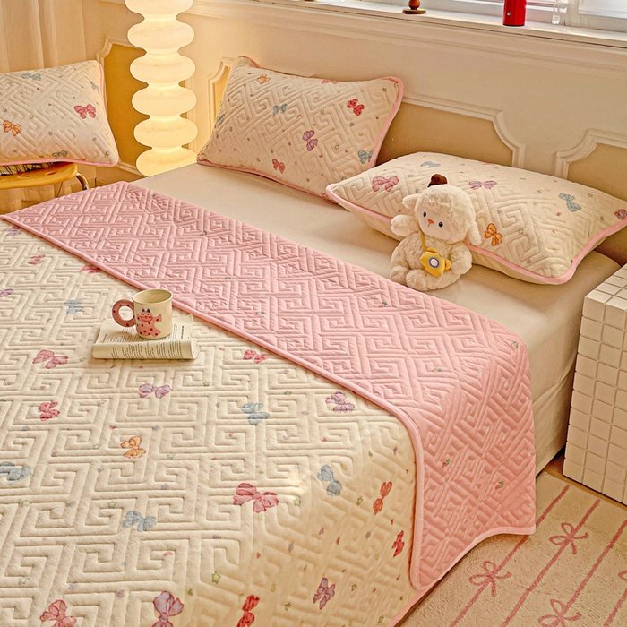 91家纺网 家纺一手货源 找家纺 羽爱 2025新款棉加绒床盖套件 蝴蝶星空