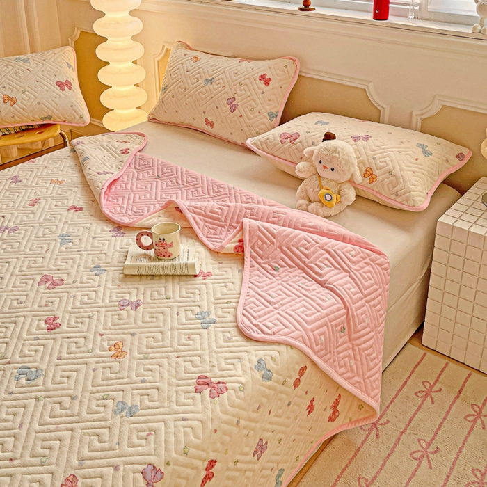 91家纺网 家纺一手货源 找家纺 羽爱 2025新款棉加绒床盖套件 蝴蝶星空