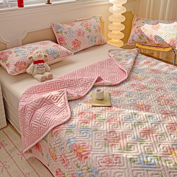 91家纺网 家纺一手货源 找家纺 羽爱 2025新款棉加绒床盖套件 花香四溢