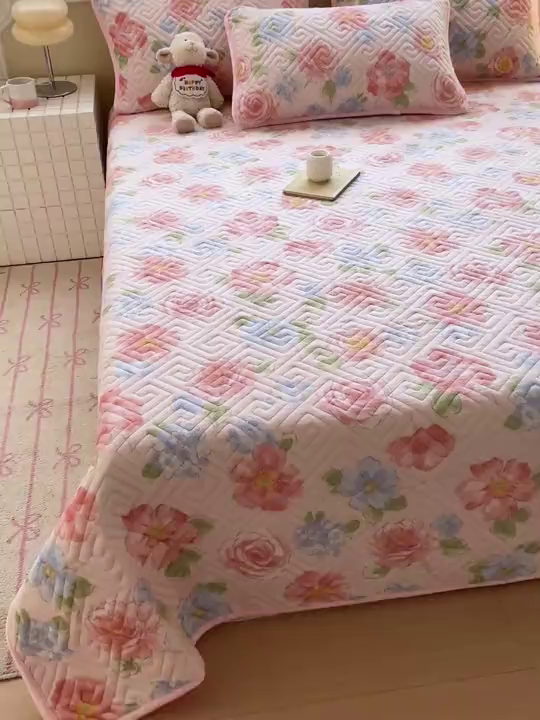 91家纺网 家纺一手货源 找家纺 羽爱 2025新款棉加绒床盖套件 花香四溢