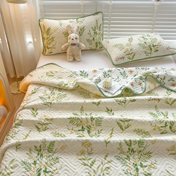 91家纺网 家纺一手货源 找家纺 羽爱 2025新款棉加绒床盖套件 花叶漫舞