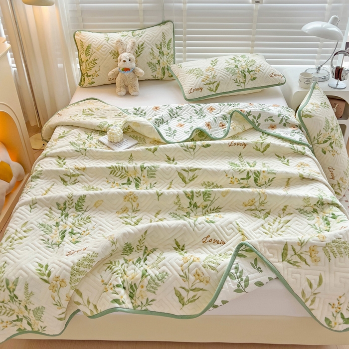 91家纺网 家纺一手货源 找家纺 羽爱 2025新款棉加绒床盖套件 花叶漫舞