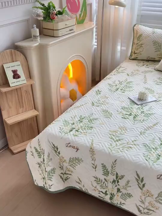 91家纺网 家纺一手货源 找家纺 羽爱 2025新款棉加绒床盖套件 花叶漫舞