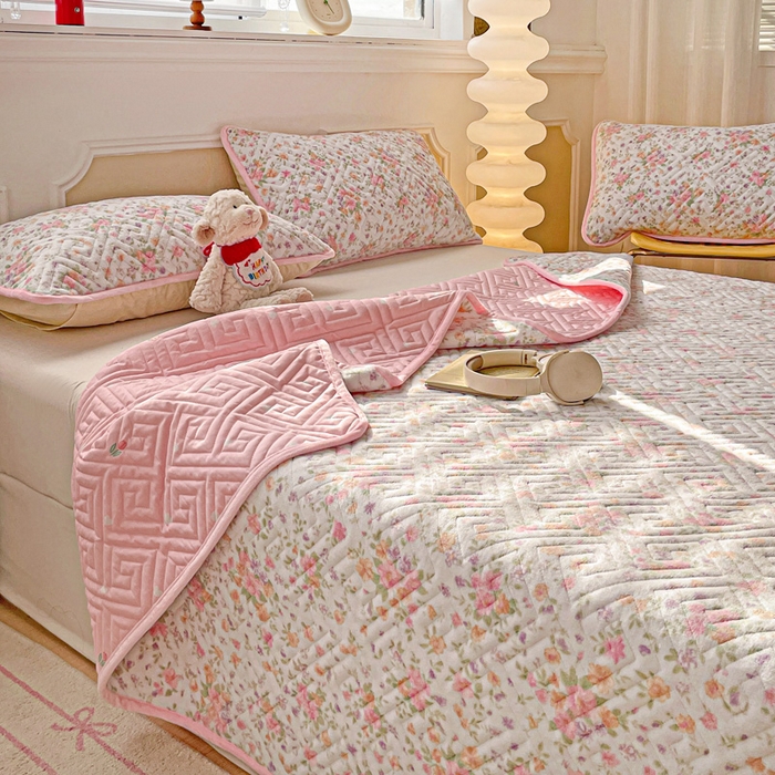 91家纺网 家纺一手货源 找家纺 羽爱 2025新款棉加绒床盖套件 花语柔情