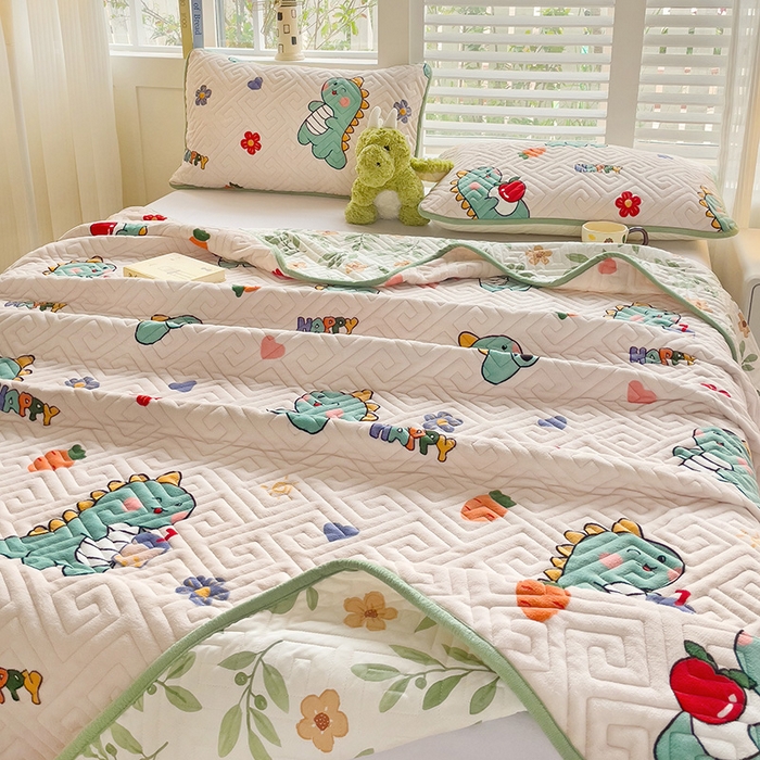 91家纺网 家纺一手货源 找家纺 羽爱 2025新款棉加绒床盖套件 可爱恐龙