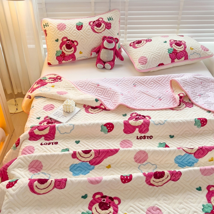 91家纺网 家纺一手货源 找家纺 羽爱 2025新款棉加绒床盖套件 熊宝