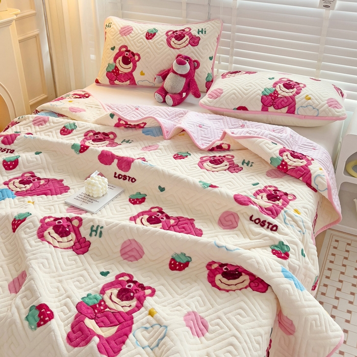 91家纺网 家纺一手货源 找家纺 羽爱 2025新款棉加绒床盖套件 熊宝