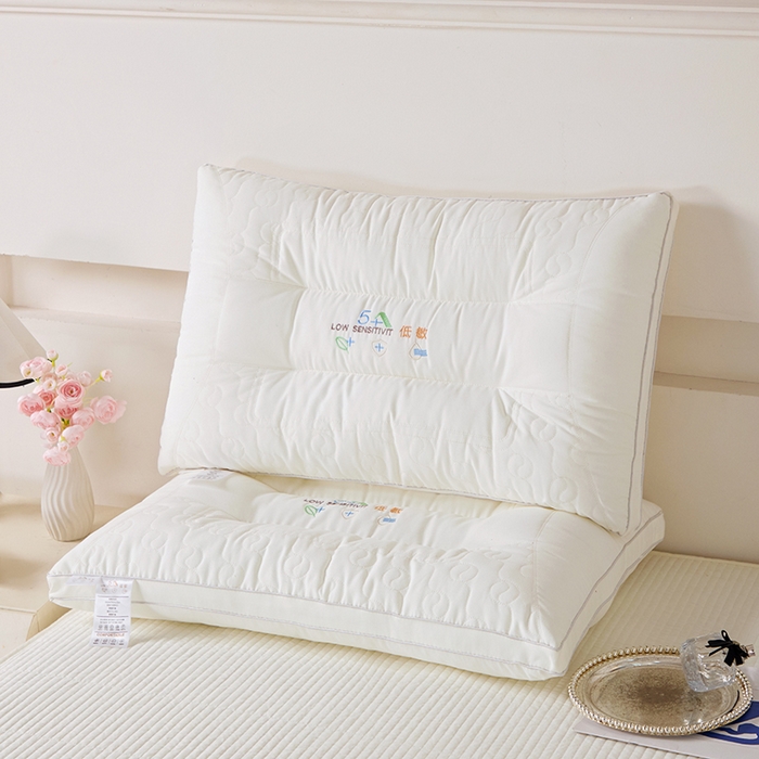 91家纺网 家纺一手货源 找家纺 佳尚枕芯 2025新款低敏定型羽丝云柔护颈枕枕头枕芯 白色