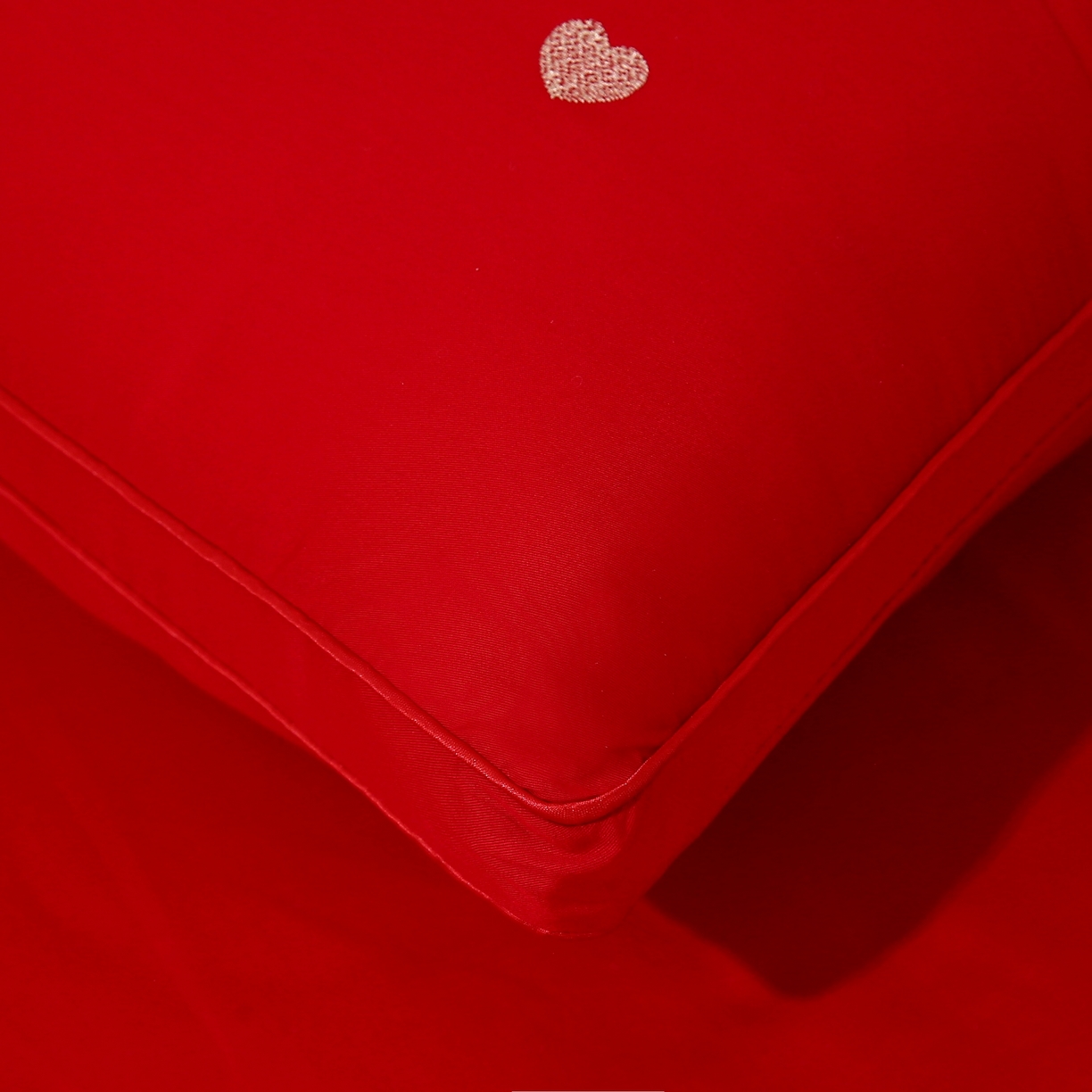 91家纺网 家纺一手货源 找家纺 佳尚枕芯 2025新款婚庆枕大红枕芯结婚专用枕头枕芯 love 多多