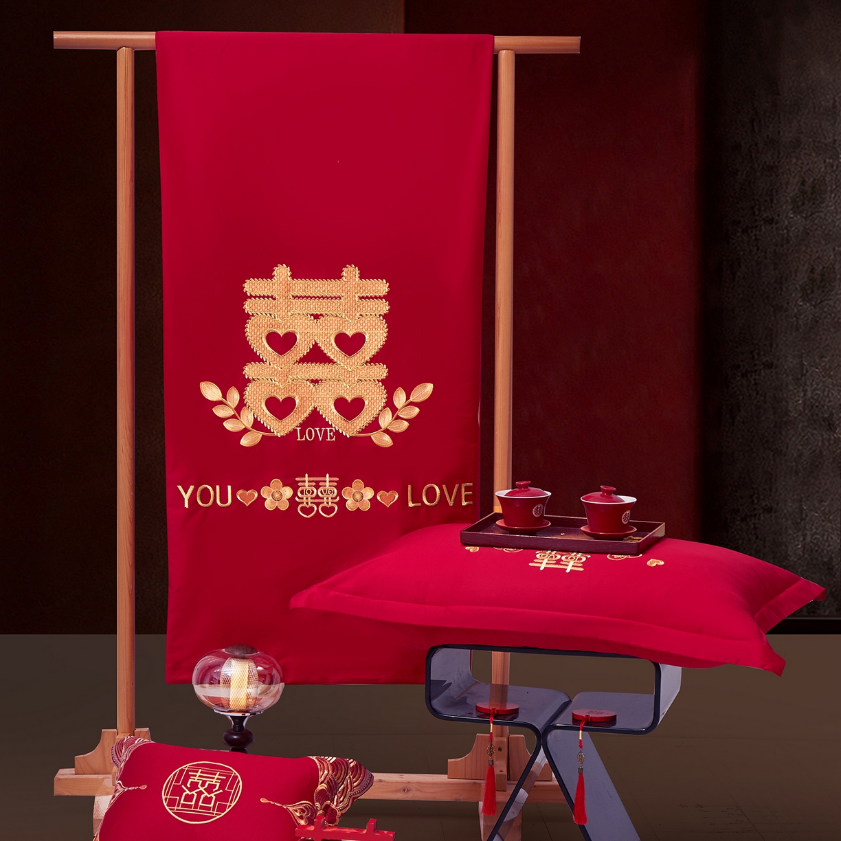 91家纺网 家纺一手货源 找家纺 （总）浩情国际婚庆供货中心 2026新款100%全棉纯棉新中式刺绣大红结婚婚庆四件套多件套