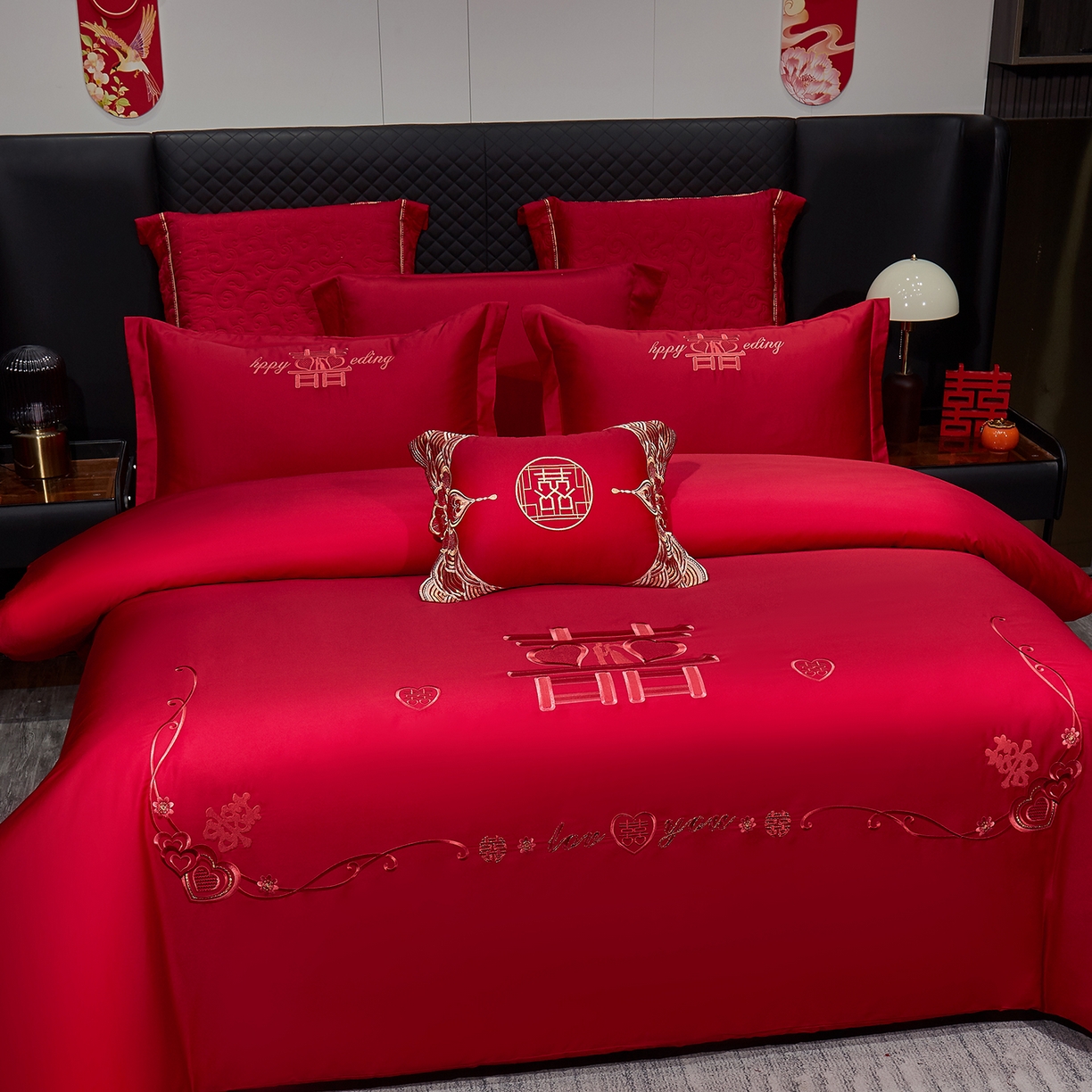 91家纺网 家纺一手货源 找家纺 浩情国际婚庆供货中心 2026新款100%全棉纯棉新中式刺绣大红结婚婚庆四件套多件套 HQ-情投意合