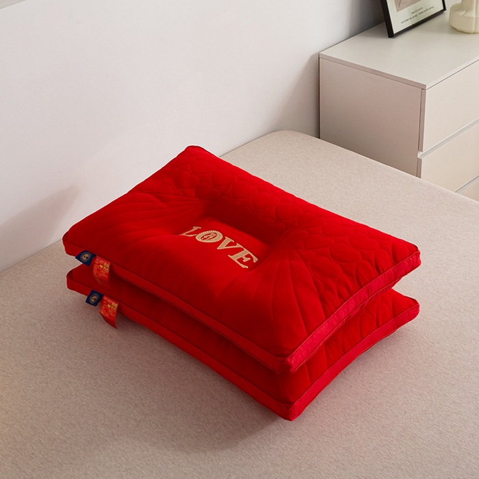 91家纺网 家纺一手货源 找家纺 （总）佳尚枕芯 2025新款全棉纯棉婚庆护颈椎助眠大红色陪嫁家用枕头枕芯