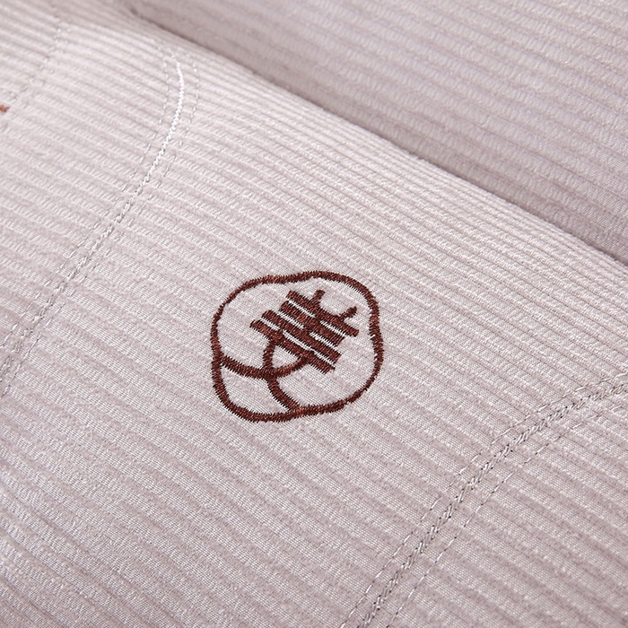 91家纺网 家纺一手货源 找家纺 佳尚枕芯 2025新款姜舒暖雪尼绒立体定型刺绣护颈助眠枕枕头枕芯 姜舒暖-分区灰色