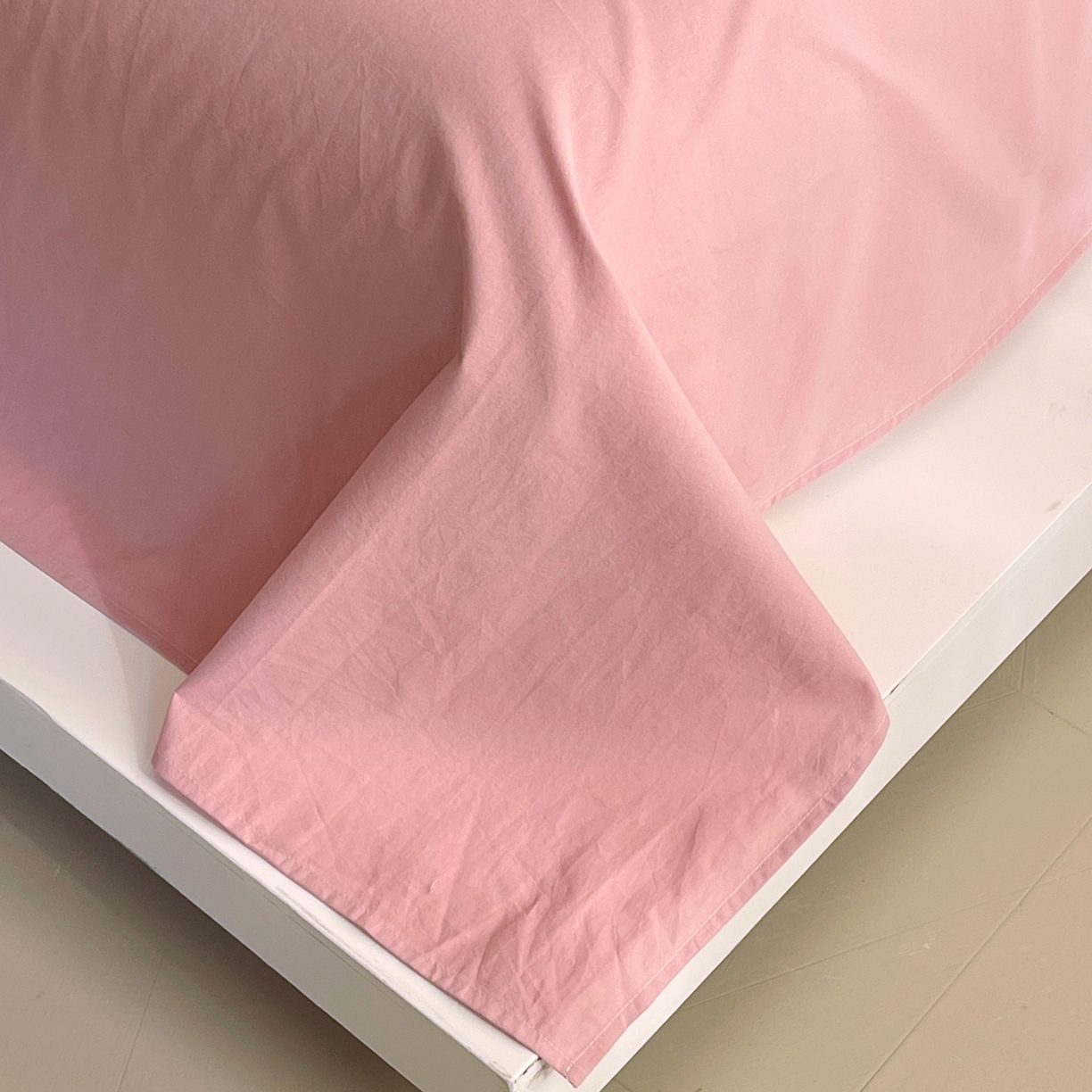 91家纺网 家纺一手货源 找家纺 春皖家纺 2026新款A类全棉三层纱AB版简约四件套-风格二 花笺