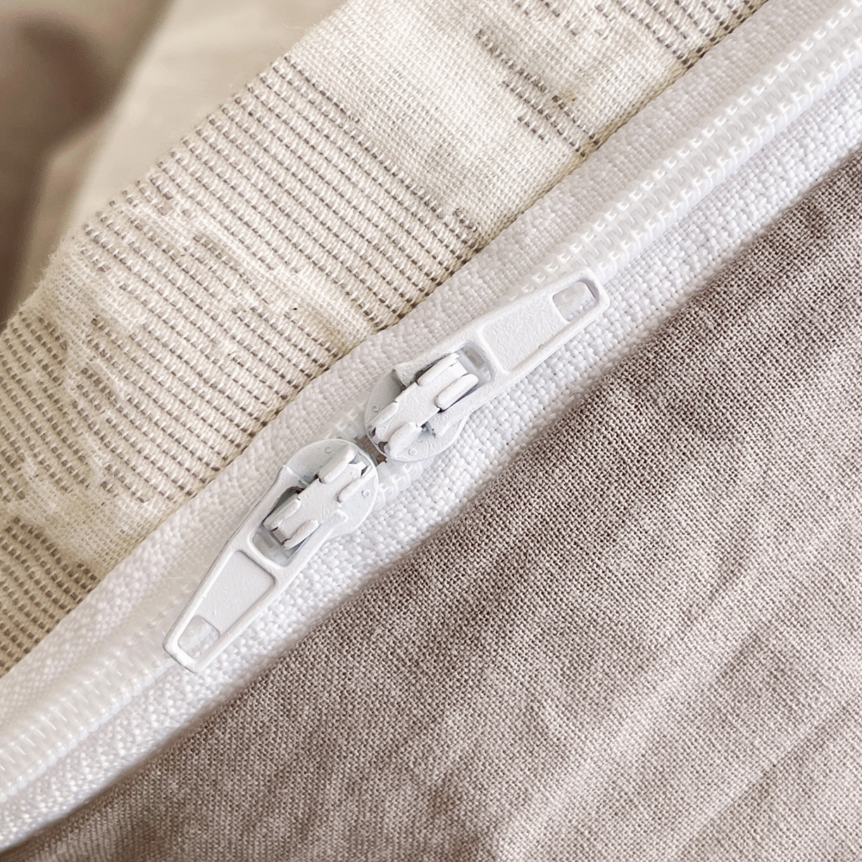 91家纺网 家纺一手货源 找家纺 春皖家纺 2026新款A类全棉三层纱AB版简约四件套-风格二 南坪