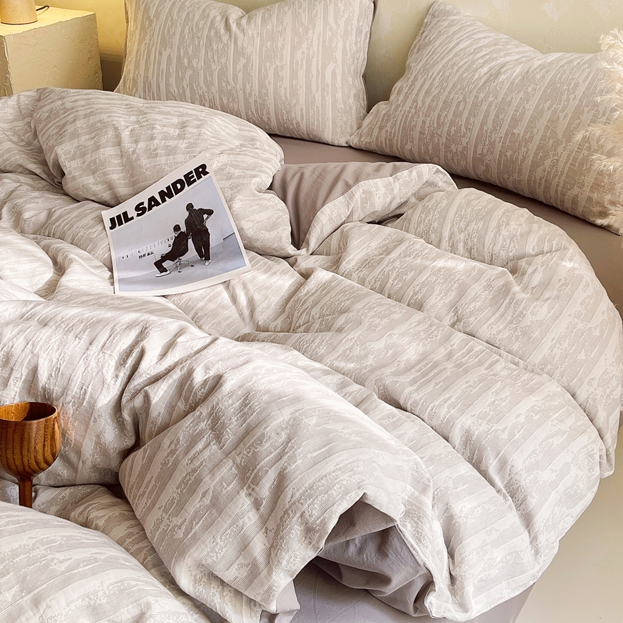 91家纺网 家纺一手货源 找家纺 春皖家纺 2026新款A类全棉三层纱AB版简约四件套-风格二 南坪